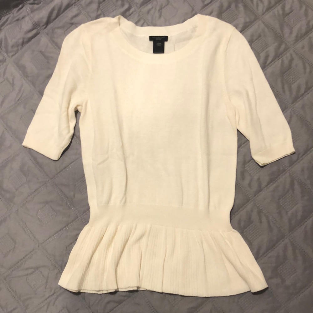Ann Taylor short sleeve sweater